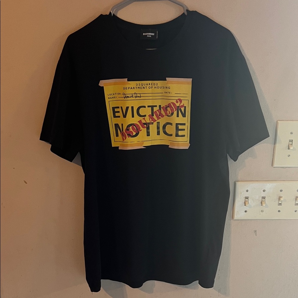 DSQUARED2 EVICTION NOTICE BLACK TEE